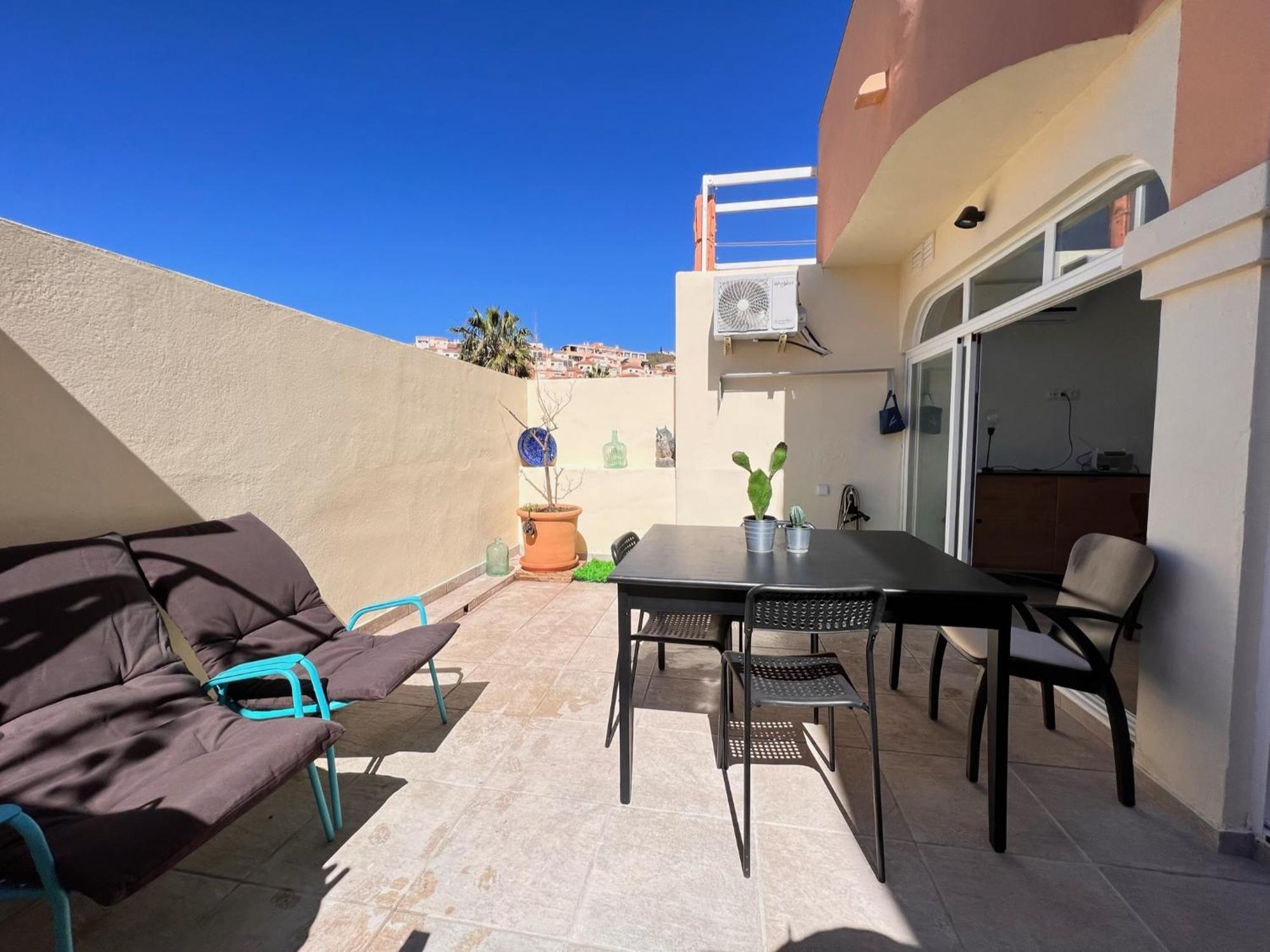Apartamento La Bella Escondida Piscina Campo De Golf Solarium Y Parking En Centro Historico Málaga Exterior foto